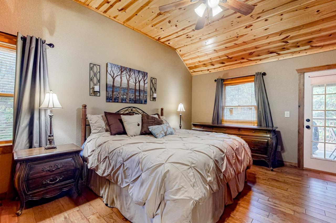 Wandering Bear'S Den Villa Елиджей Екстериор снимка